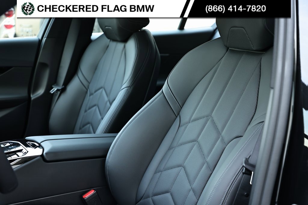 Certified 2025 BMW 530i w/ Premium Package image 22