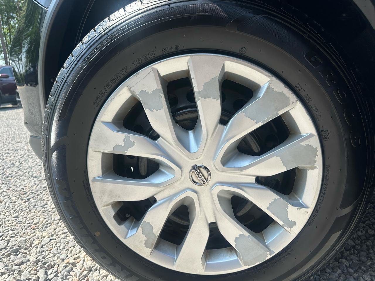 Used 2018 Nissan Rogue S AWD/4WD image 22