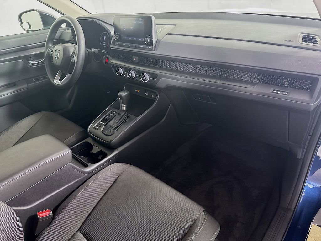 Used 2025 Honda CR-V LX image 33