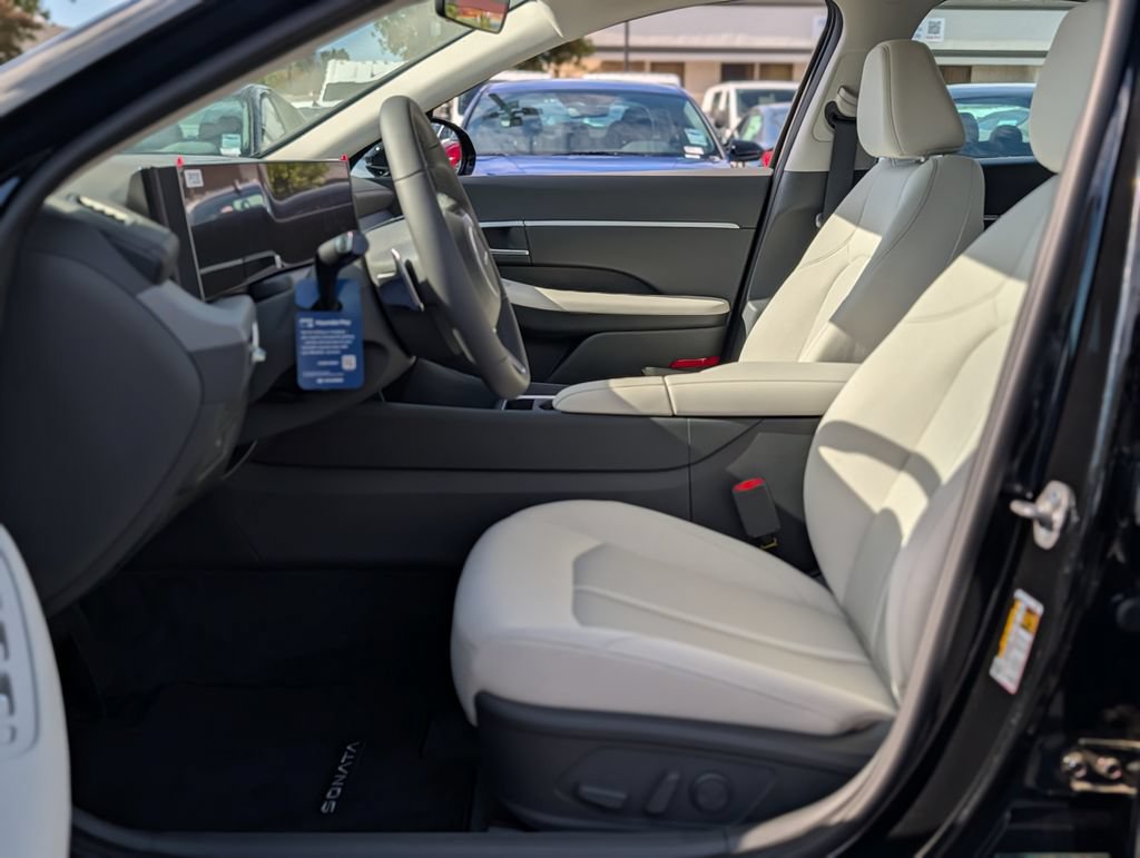 New 2026 Hyundai Sonata SEL FWD image 12
