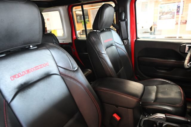 Used 2018 Jeep Wrangler Unlimited Rubicon AWD/4WD image 8