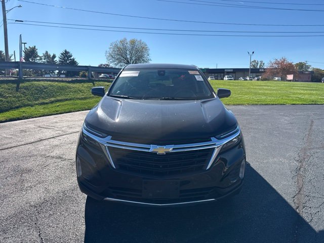 Used 2024 Chevrolet Equinox LT AWD/4WD image 3