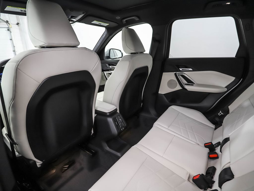 New 2026 BMW X1 xDrive28i w/ Technology Package image 21