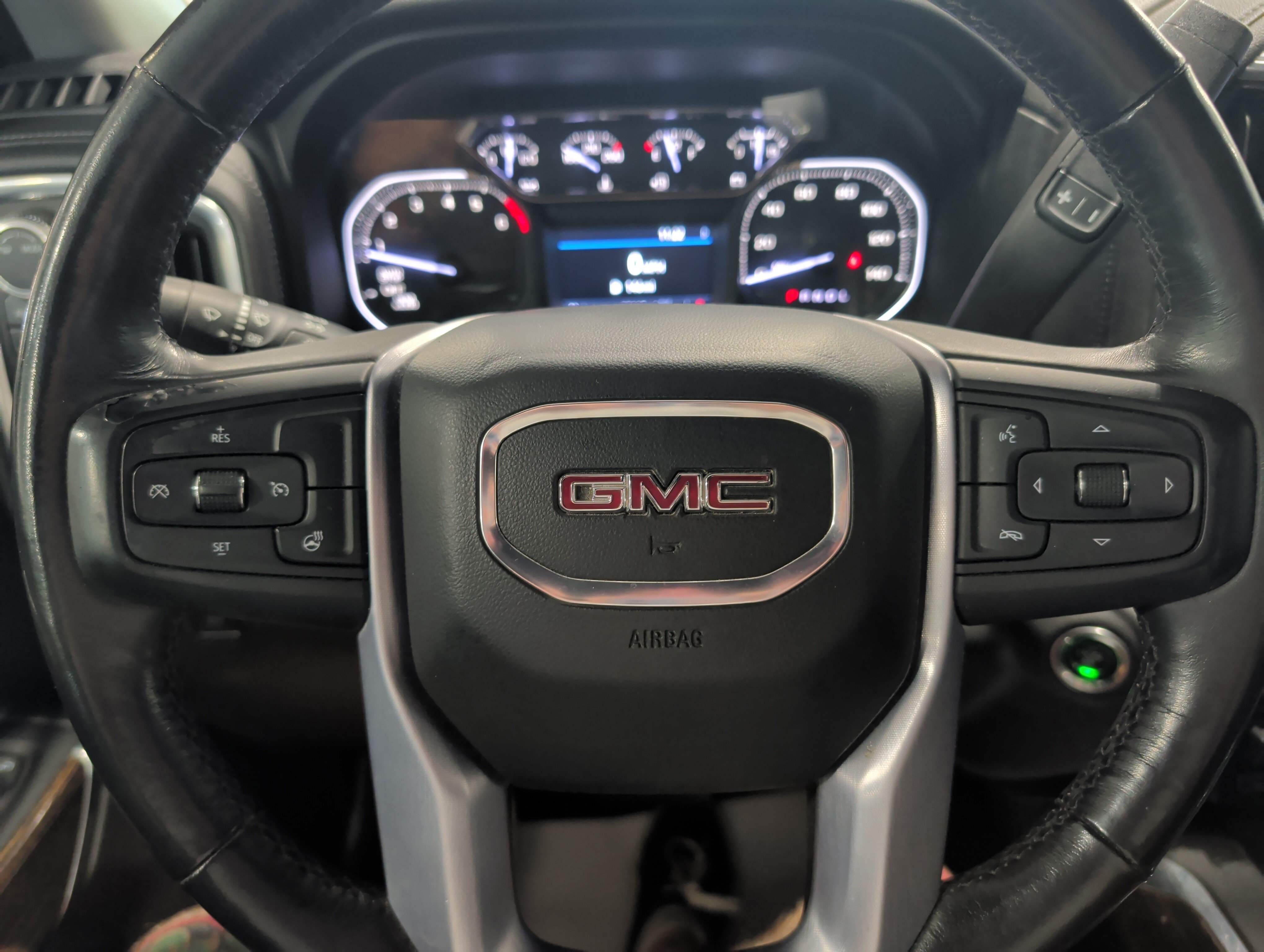 Used 2020 GMC Sierra 1500 Elevation w/ Elevation Value Package AWD/4WD image 11