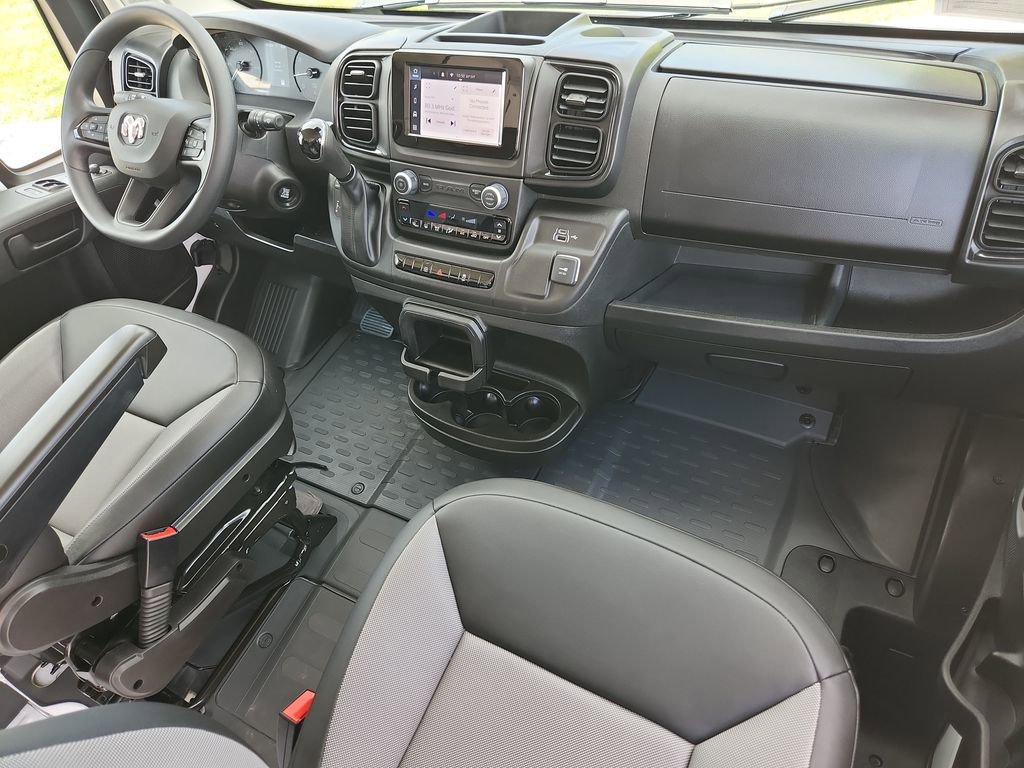 Used 2026 RAM ProMaster 2500 w/ Convenience Group FWD image 20