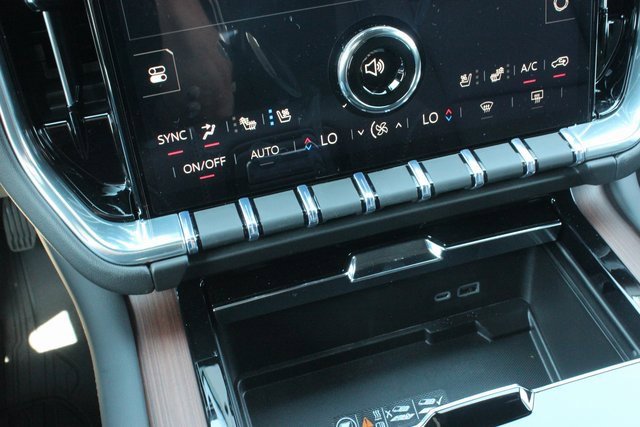 New 2025 GMC Yukon XL Denali w/ Sun & Power Step Package image 52