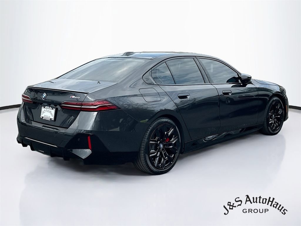 Used 2024 BMW i5 M60 w/ Premium Package image 7
