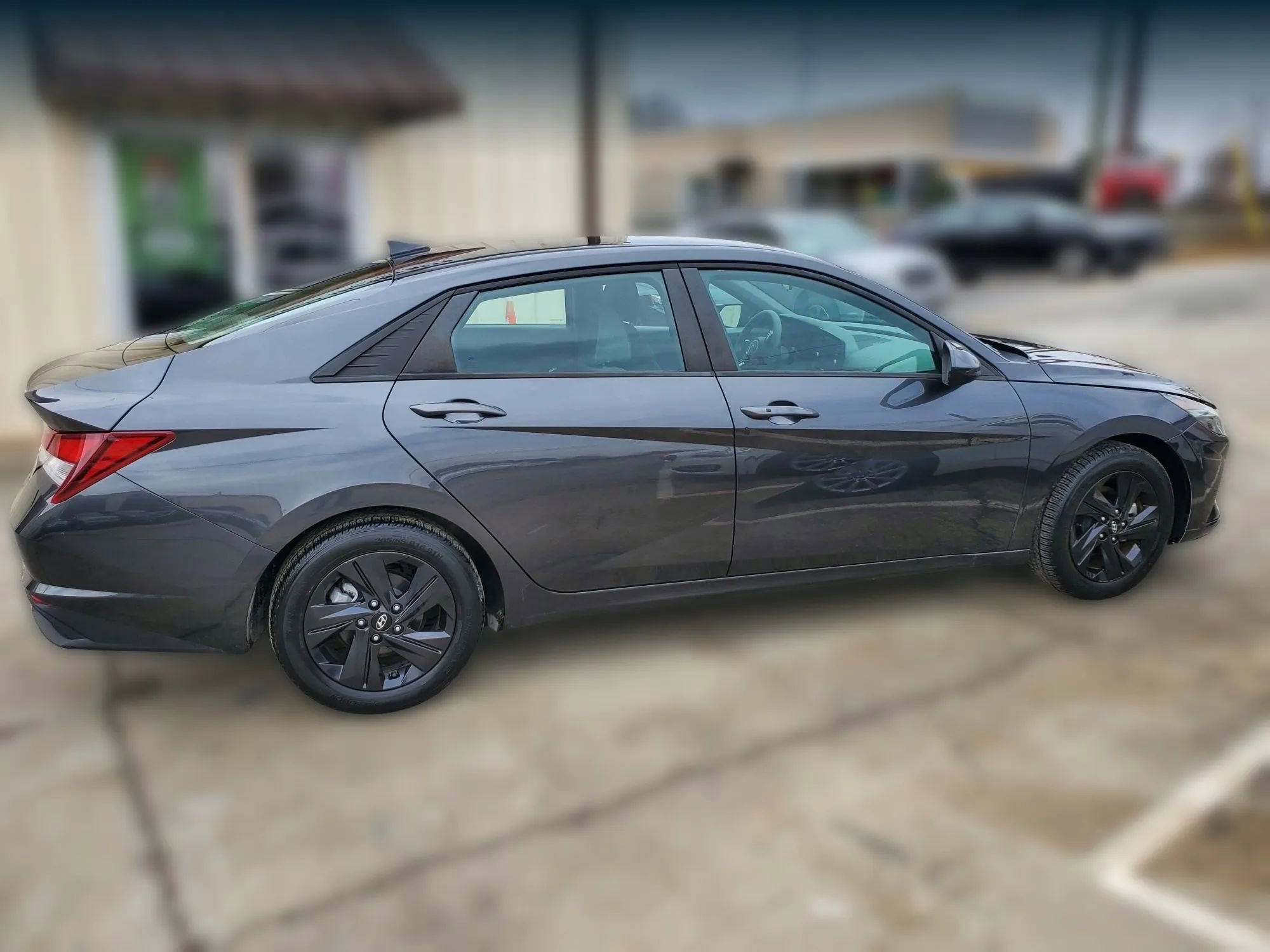 Used 2021 Hyundai Elantra SEL image 12