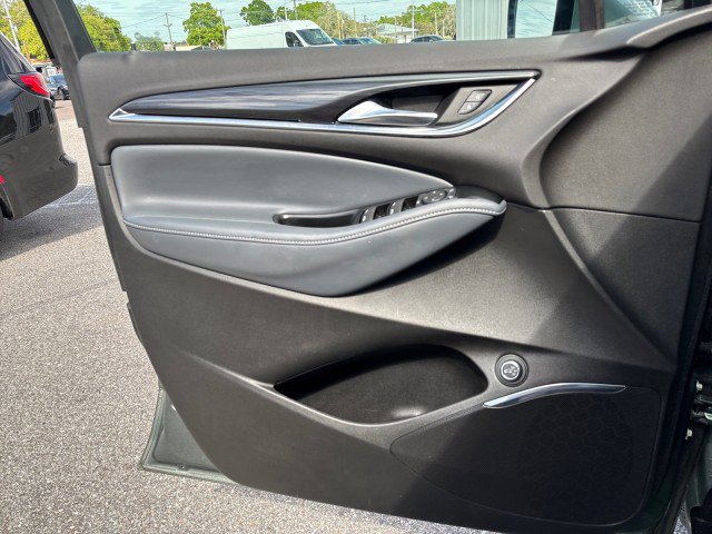 Used 2022 Buick Enclave Essence w/ Experience Buick Package image 17