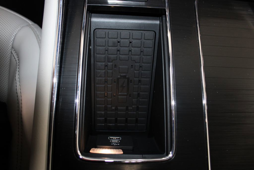 New 2025 Lincoln Aviator 2WD w/ Equipment Group 101A image 50