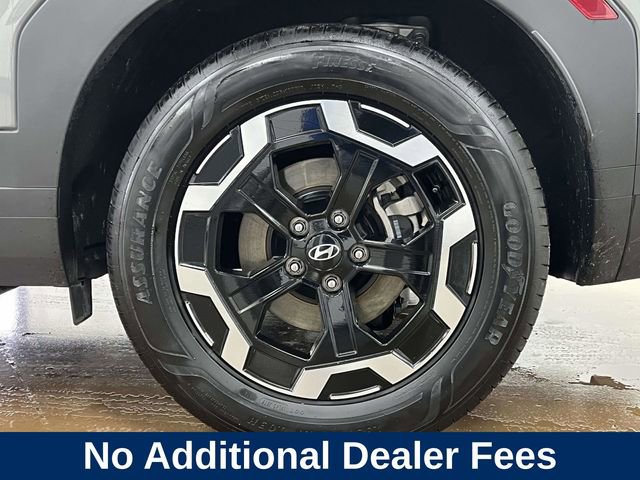 Used 2025 Hyundai Santa Fe SE FWD image 13