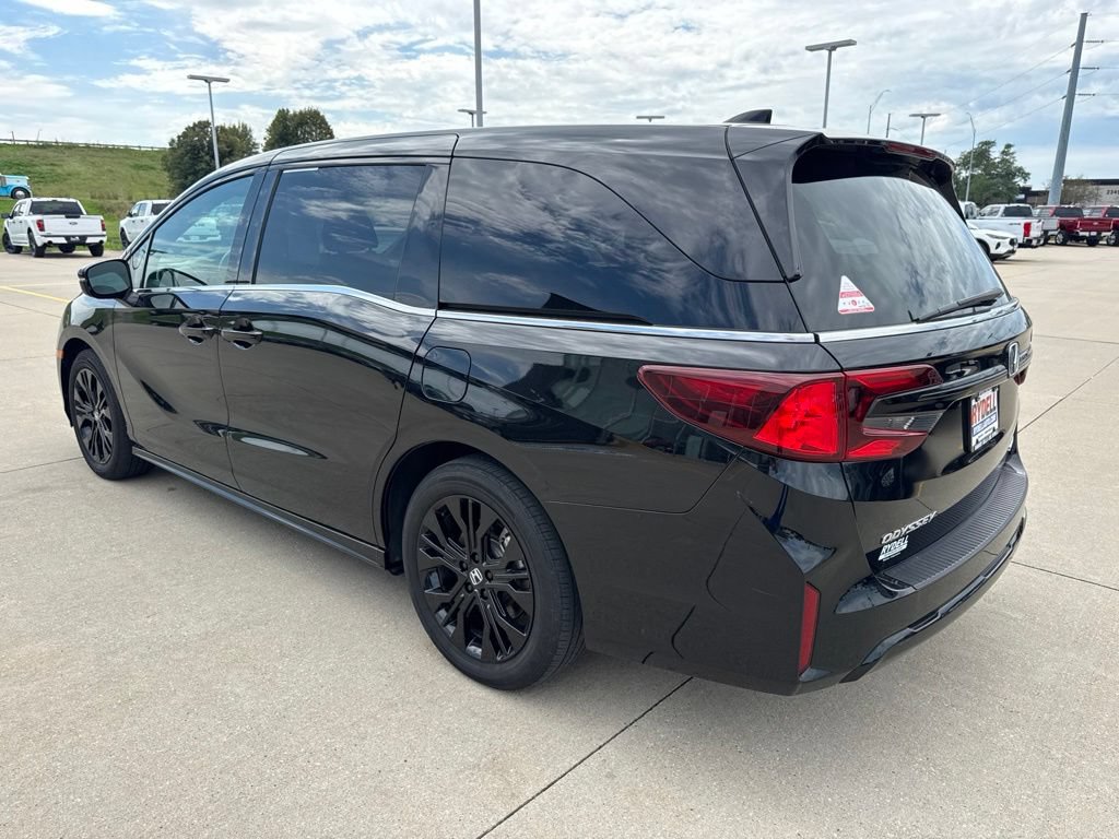 Used 2025 Honda Odyssey Sport-L image 25