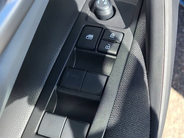 New 2026 Toyota Corolla SE FWD image 21