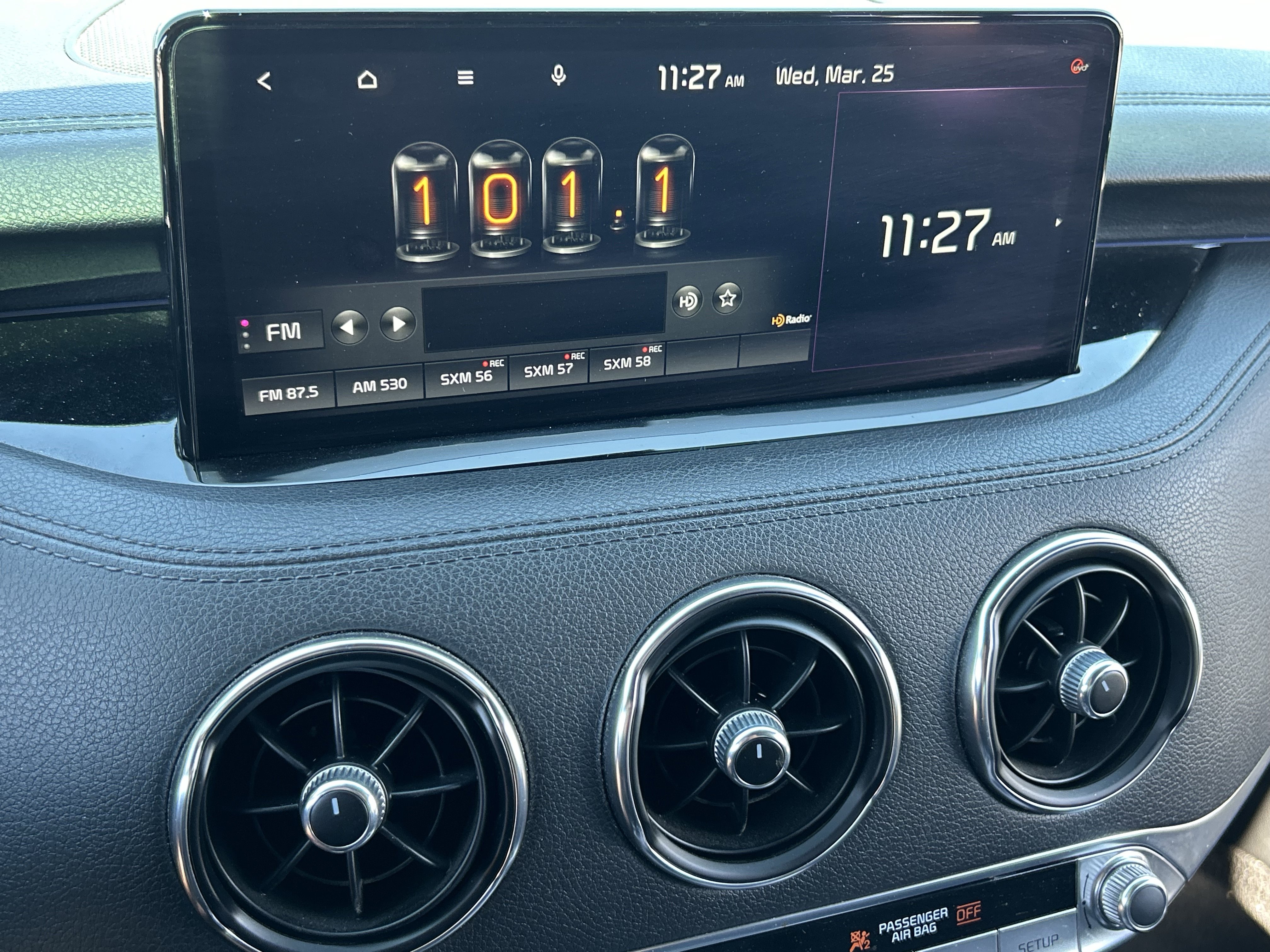 Certified 2022 Kia Stinger GT1 image 28
