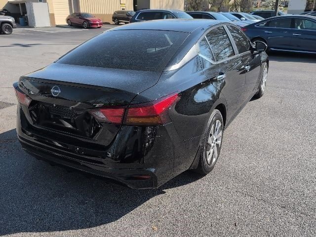 Used 2023 Nissan Altima 2.5 S image 6