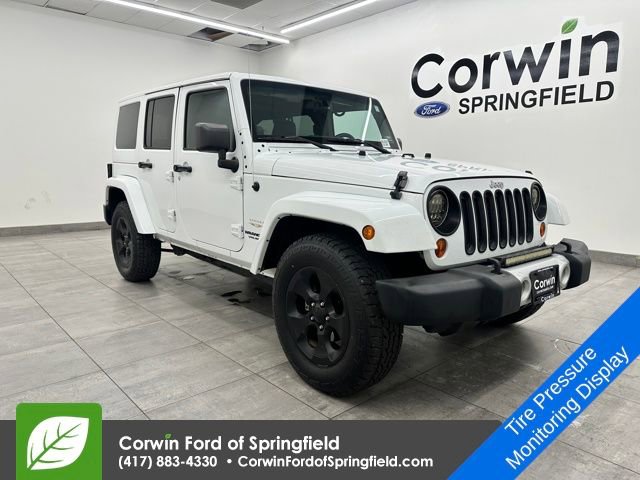 Used 2013 Jeep Wrangler Unlimited Sahara w/ Connectivity Group image 7