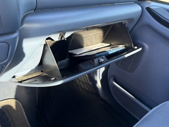 Used 1999 Ford F250 Lariat image 27