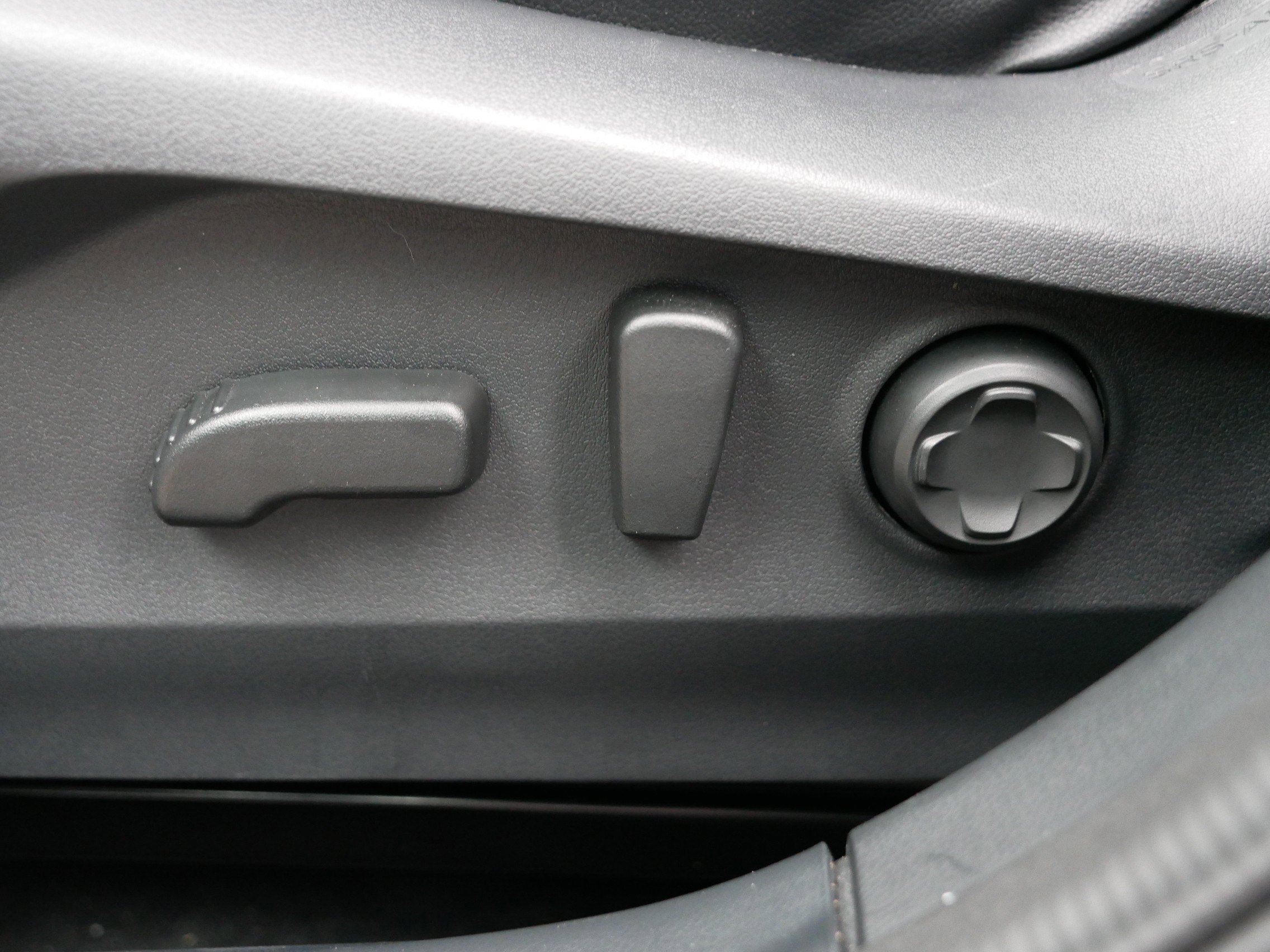 Certified 2025 Subaru Outback Limited image 20