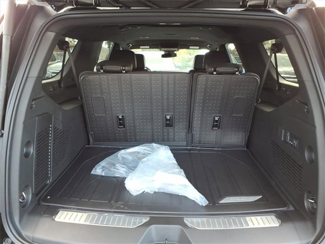New 2026 Chevrolet Suburban RST w/ Comfort Package image 4