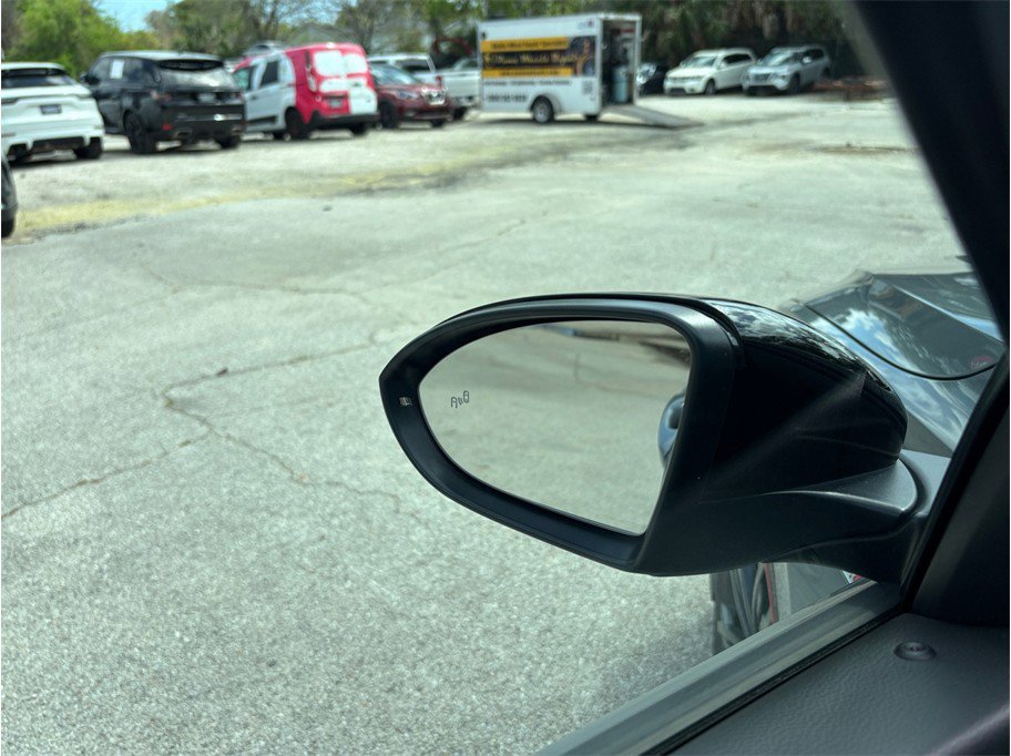 Used 2019 Volkswagen Jetta GLI image 17