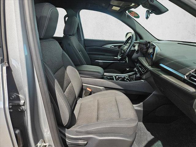 Used 2024 Chevrolet Traverse LT FWD image 18