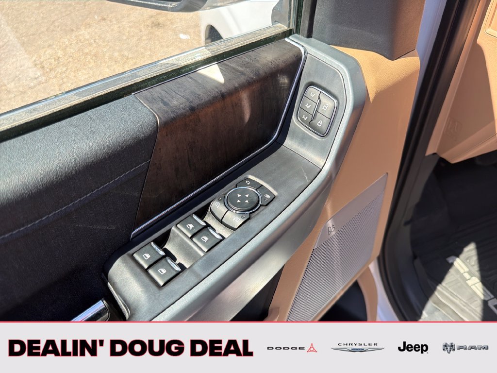 Used 2022 Ford F150 Lariat AWD/4WD image 12