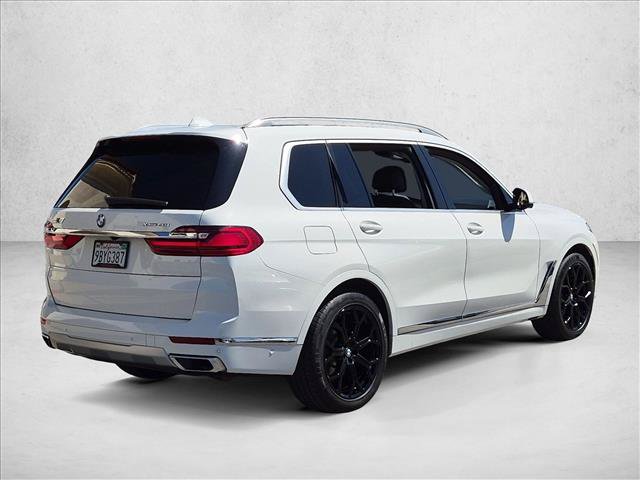 Used 2019 BMW X7 xDrive40i w/ Cold Weather Package AWD/4WD image 6