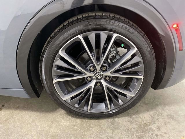 Used 2024 Toyota Prius Limited image 7