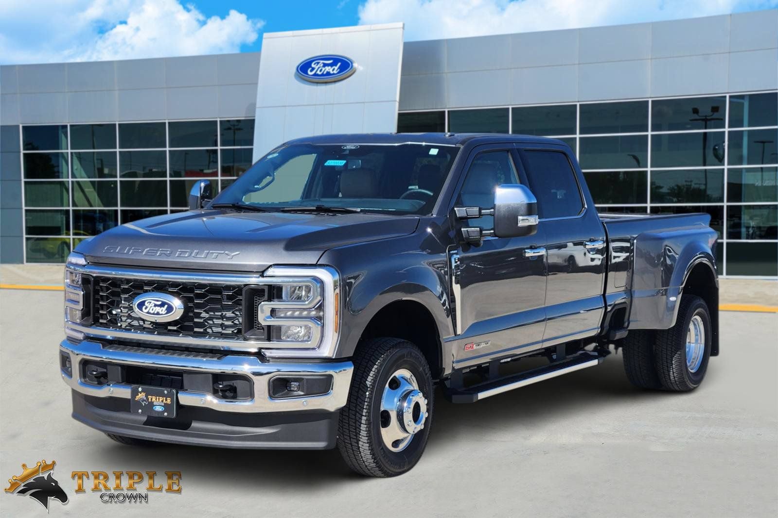 New 2027 Ford F350 Lariat w/ Lariat Premium Package AWD/4WD video 2