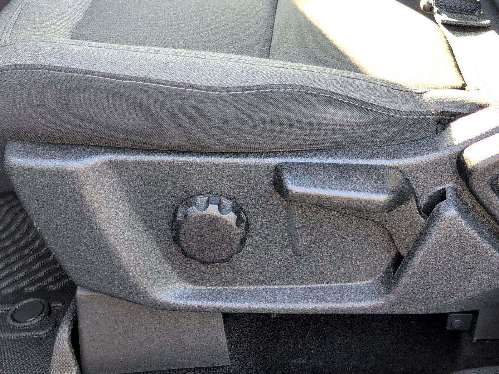 Used 2022 Ford Bronco 4-Door AWD/4WD image 18