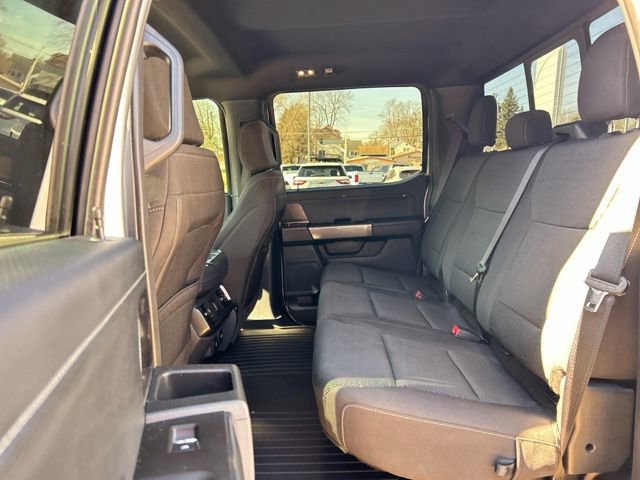 Used 2022 Ford F150 XLT w/ Equipment Group 302A High image 17