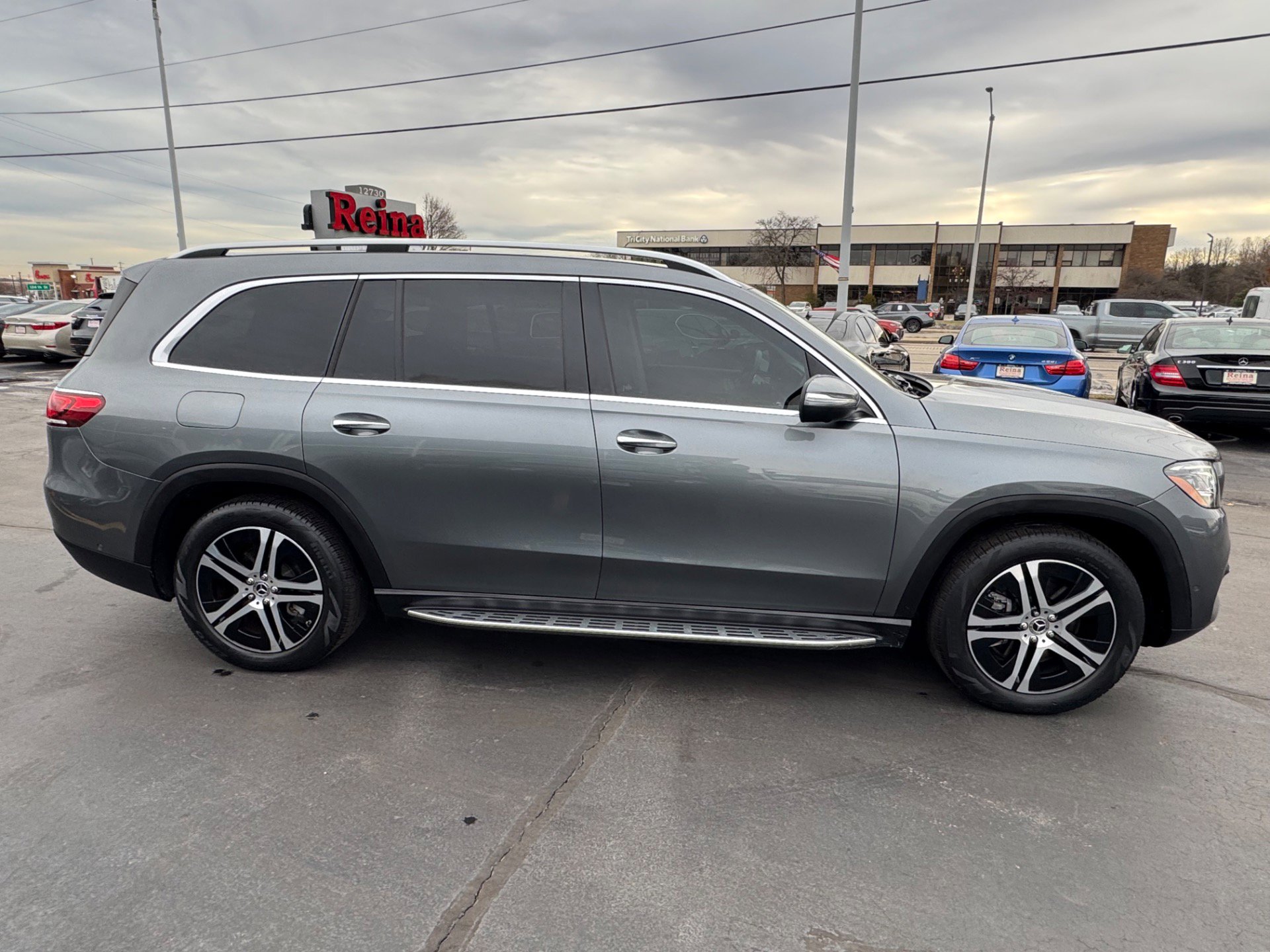 Used 2020 Mercedes-Benz GLS 450 4MATIC image 19