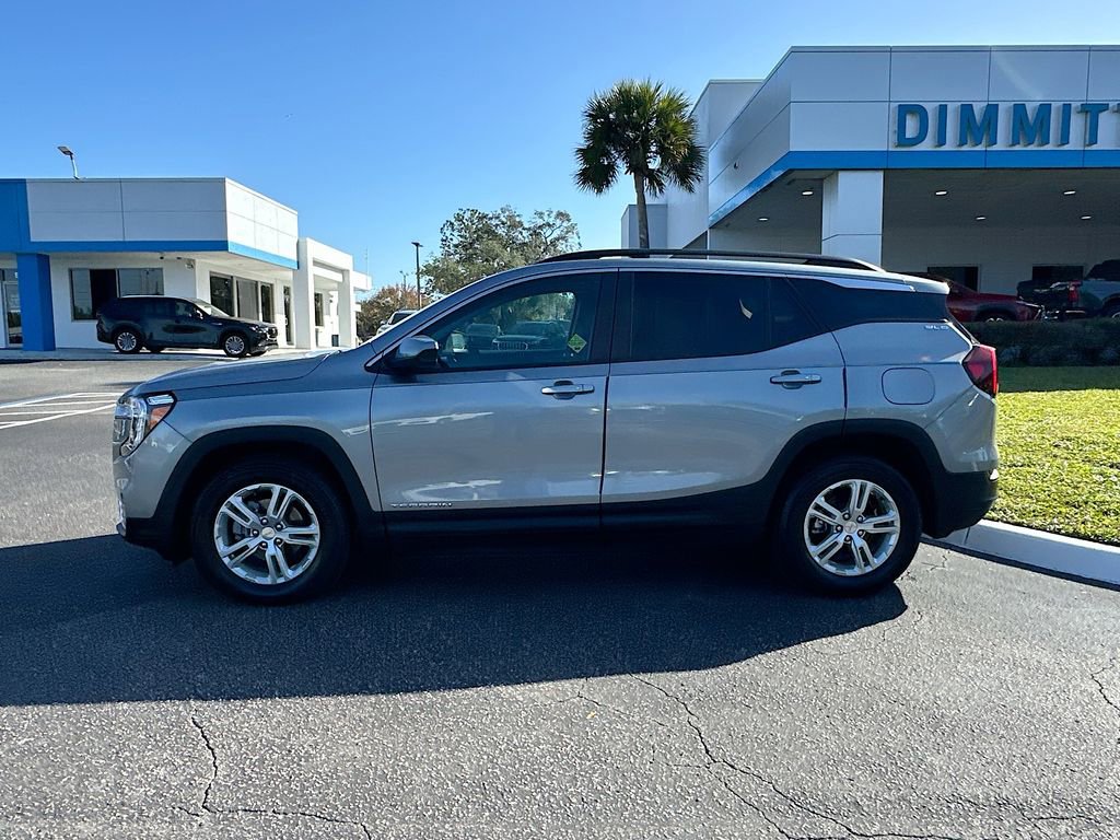 Certified 2023 GMC Terrain SLE w/ Driver Convenience Package image 9
