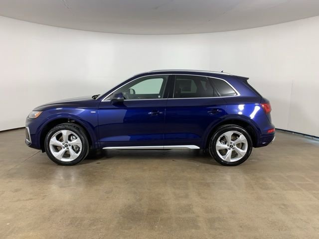 Used 2023 Audi Q5 2.0T Prestige w/ Prestige Package AWD/4WD image 16