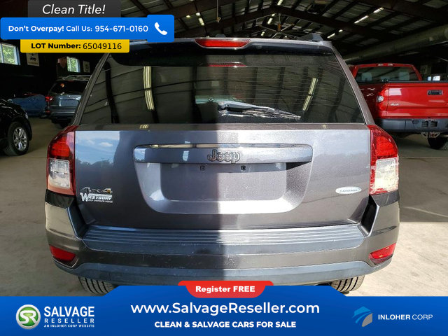 Used 2015 Jeep Compass Latitude AWD/4WD image 8