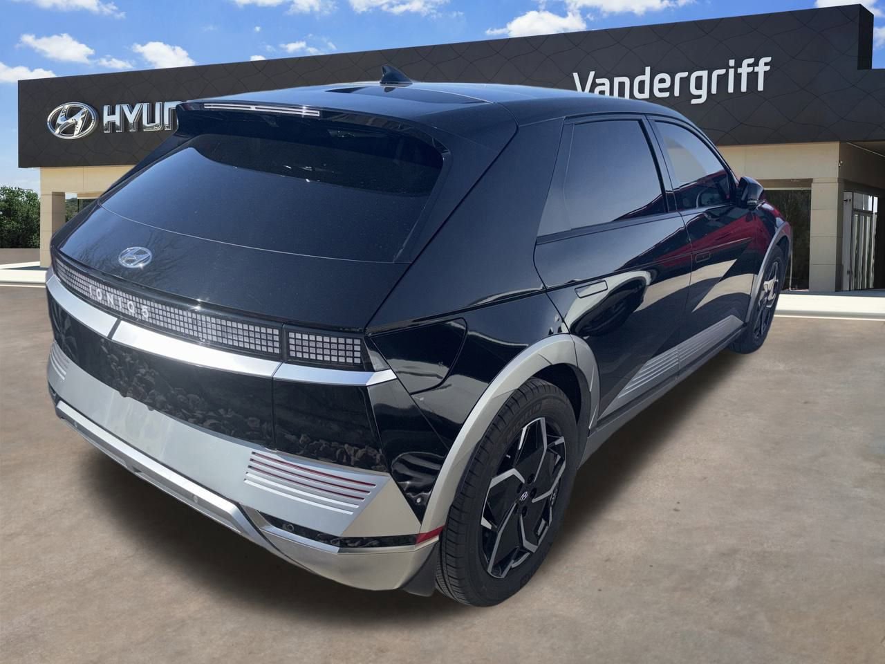 Certified 2024 Hyundai Ioniq 5 Limited image 3