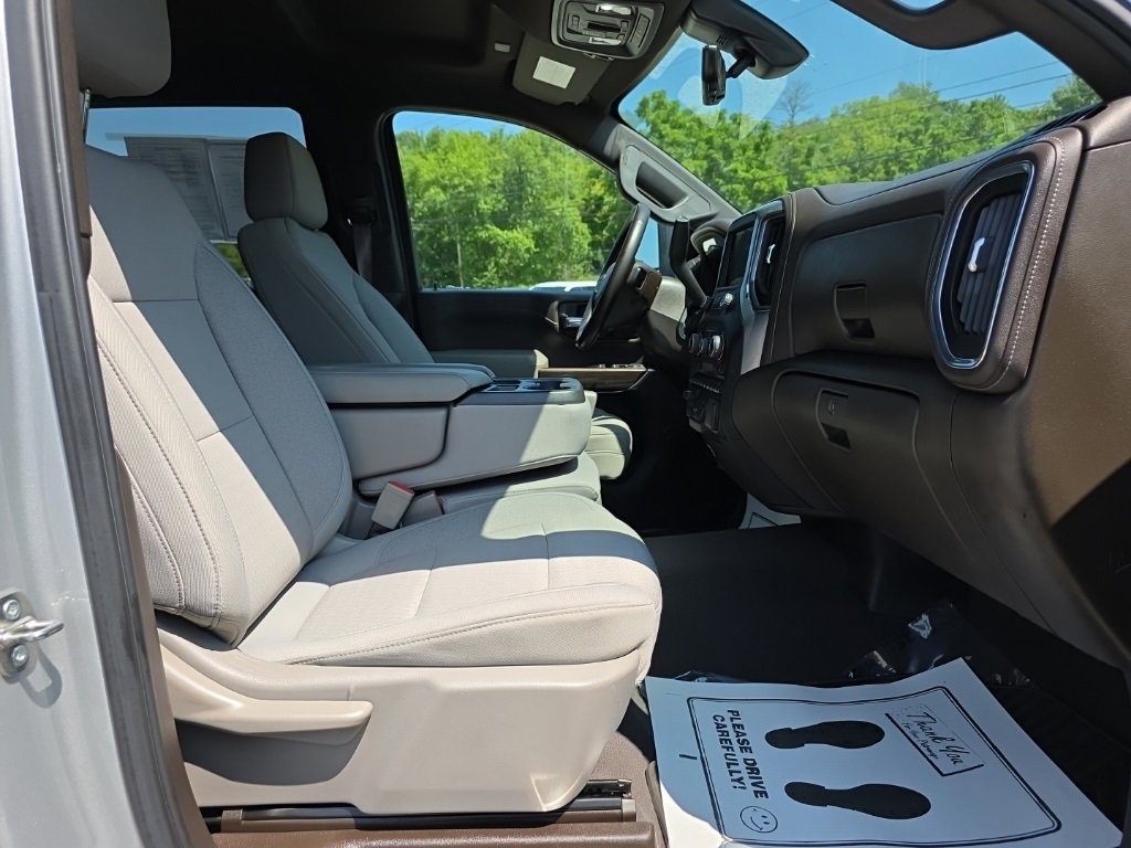 Used 2023 Chevrolet Silverado 2500 LT w/ Convenience Package image 19