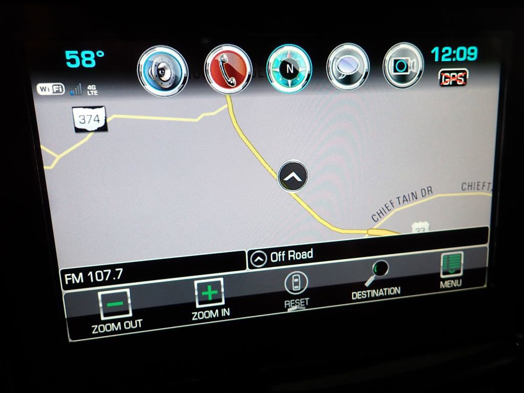 Used 2019 Chevrolet Traverse Premier w/ LPO, Blackout Package AWD/4WD image 4