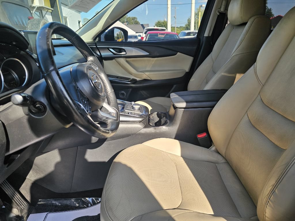 Used 2019 MAZDA CX-9 Touring AWD/4WD image 14