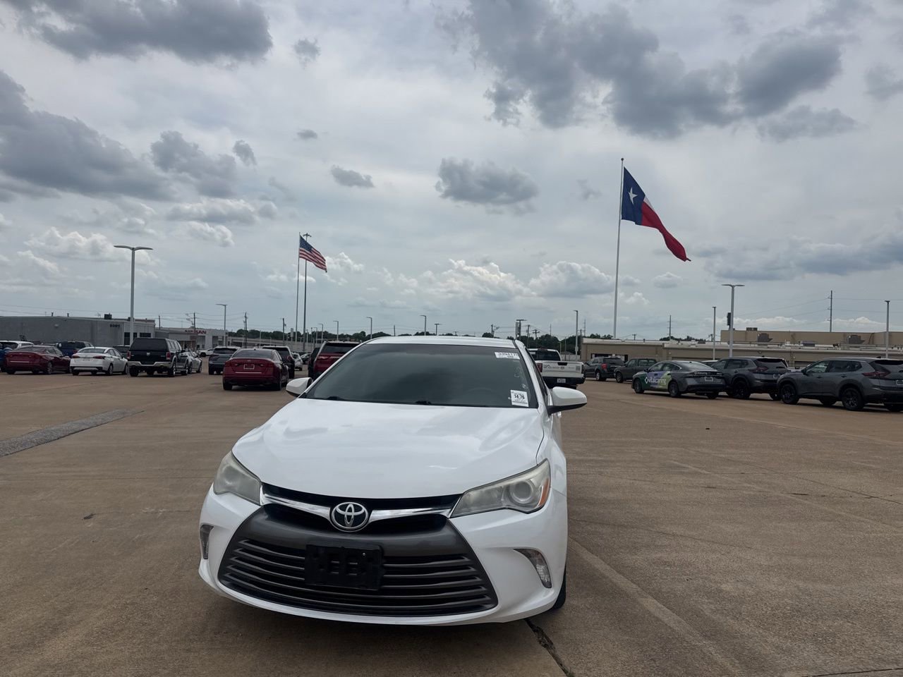 Used 2017 Toyota Camry SE FWD image 7