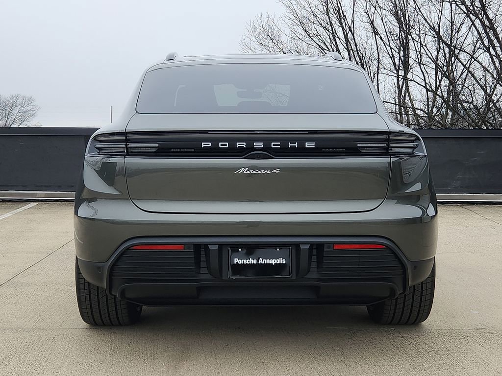 New 2026 Porsche Macan 4 Electric AWD/4WD image 10