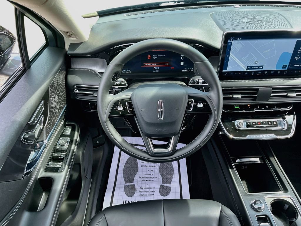 Used 2024 Lincoln Corsair FWD image 23