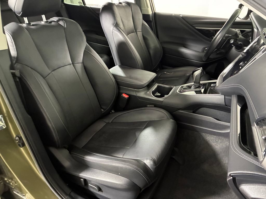 Used 2021 Subaru Outback Limited image 25