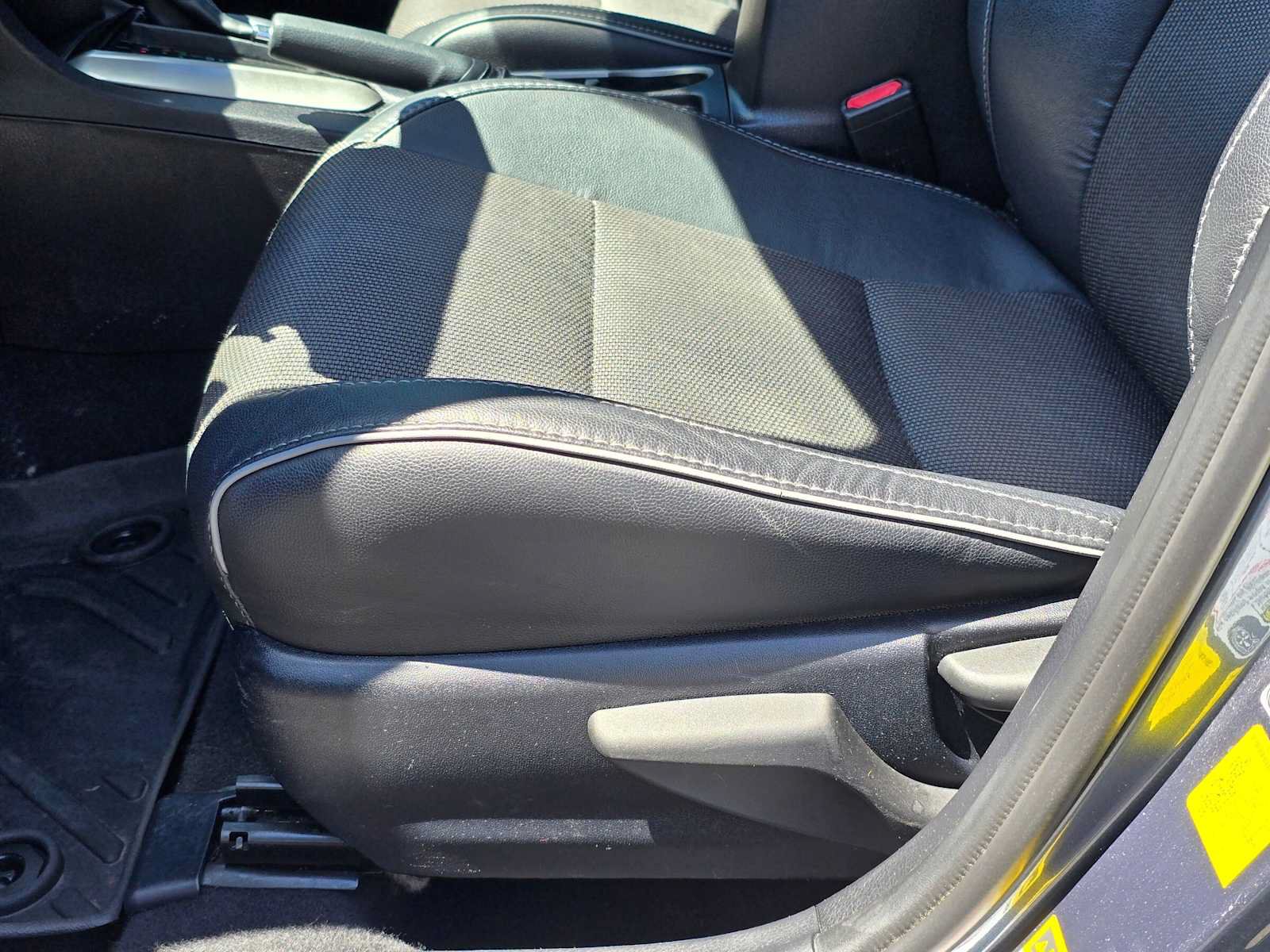 Used 2014 Toyota Corolla S FWD image 23