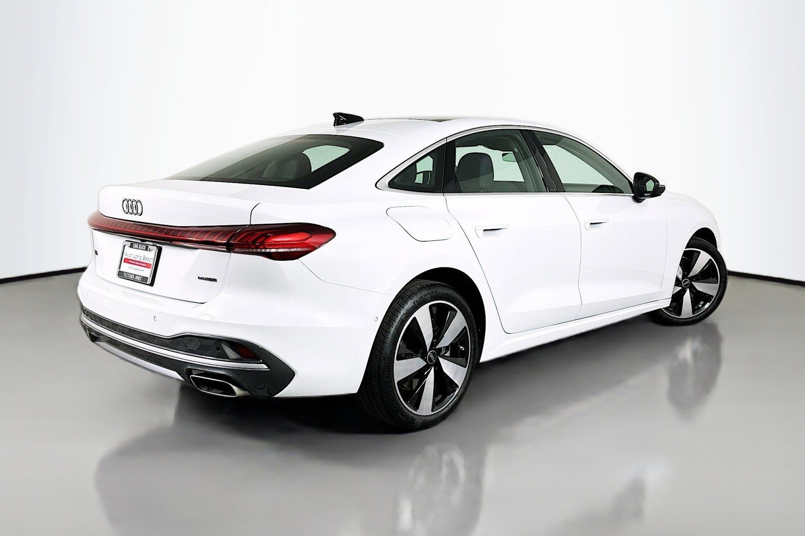 Used 2025 Audi A5 2.0T Premium Plus w/ Premium Plus image 14