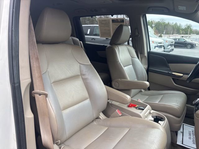 Used 2015 Honda Odyssey Touring Elite image 38