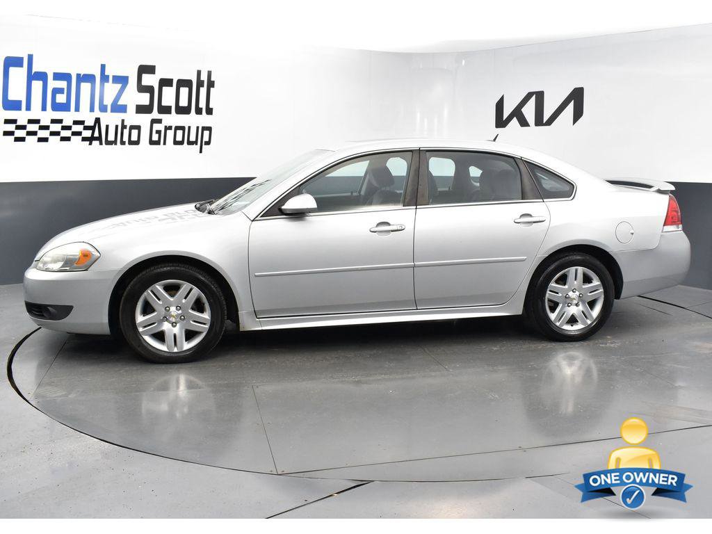 Used 2011 Chevrolet Impala LT image 2