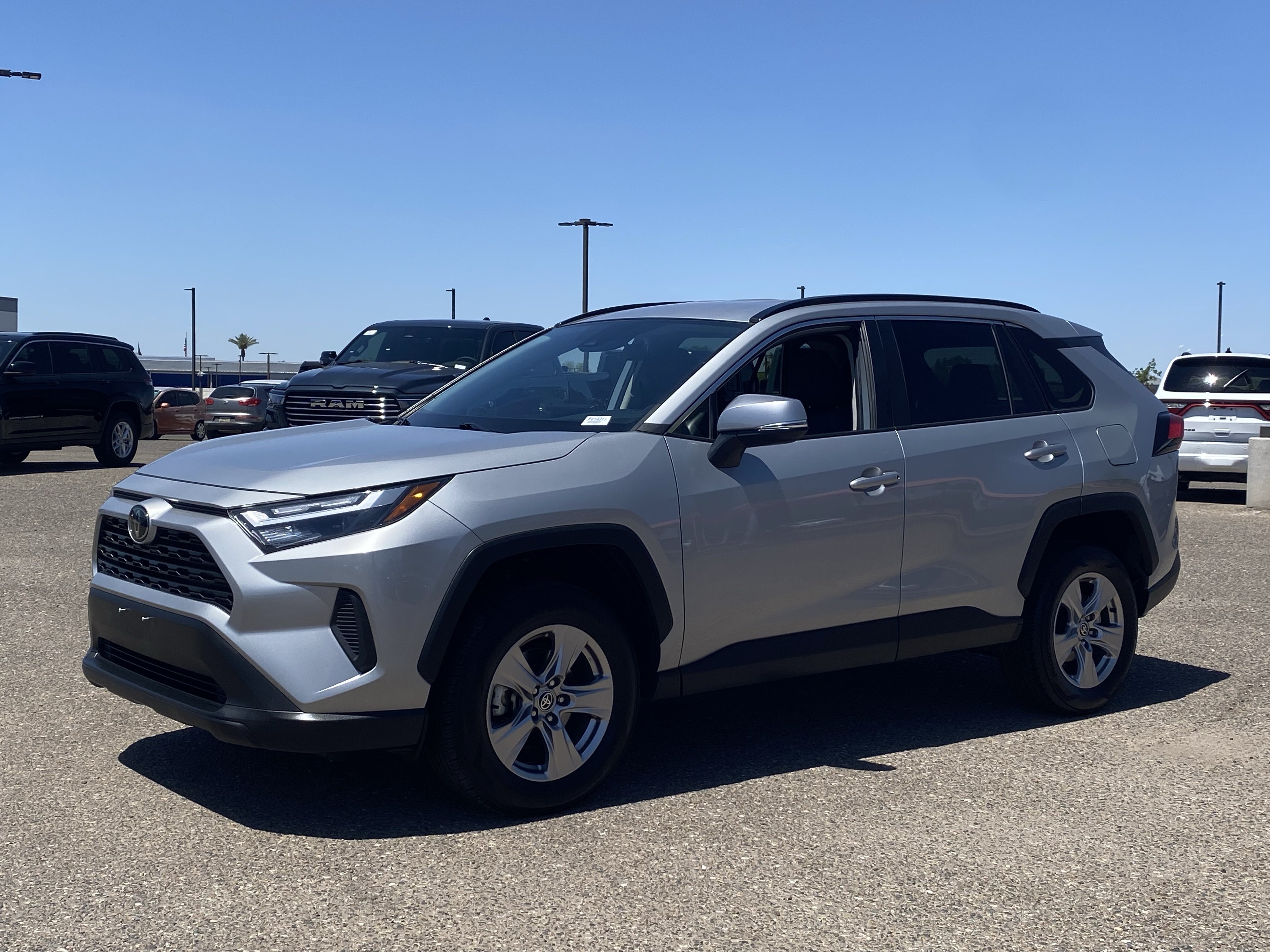 Used 2024 Toyota RAV4 XLE FWD image 2
