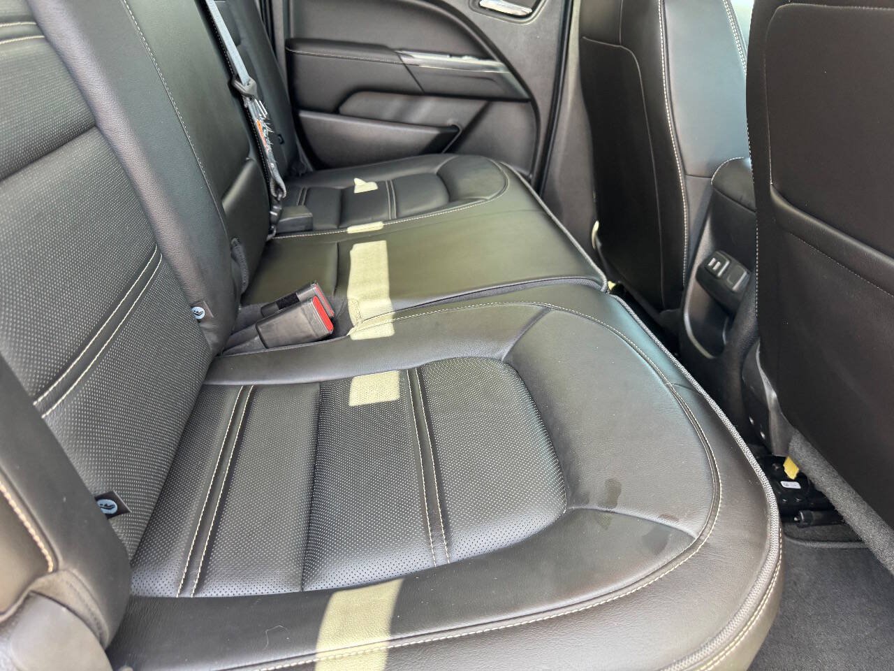 Used 2018 GMC Canyon Denali AWD/4WD image 11