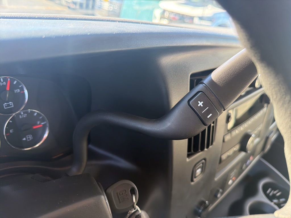New 2025 Chevrolet Express 2500 Work Van w/ Driver Convenience Package image 11